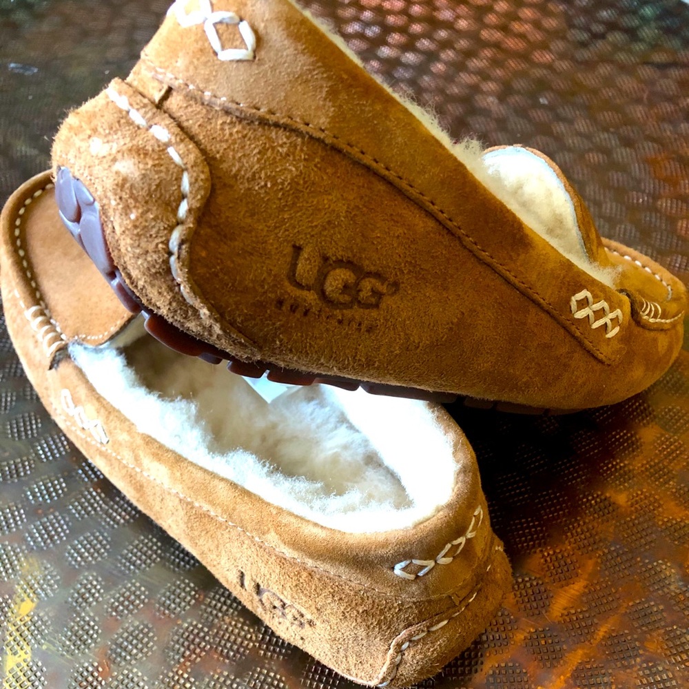 Ugg Ashley moccasins